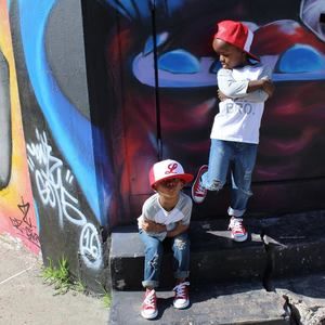 Meet your Posher, Sharie